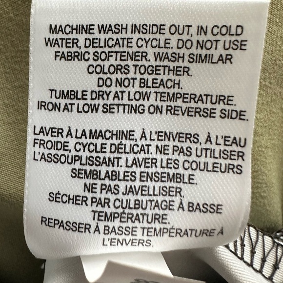 Active Zone Sport Crop Top - Picture 7 of 8